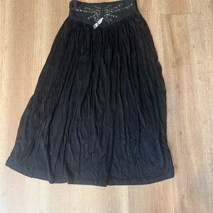 Chic Black Maxi Skirt